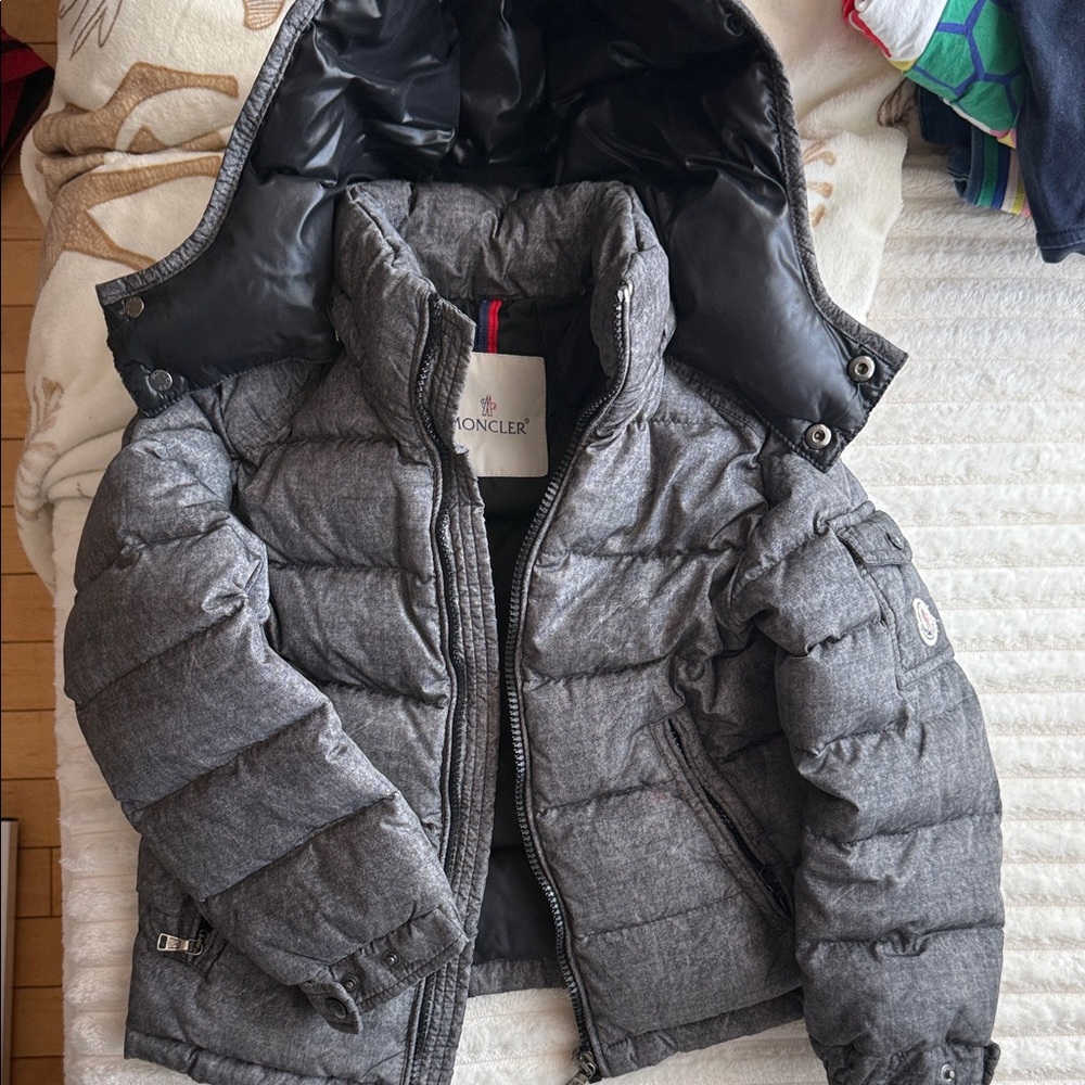 Moncler Men's Heather Gray Quilted Down Puffer Jacket 4-5t